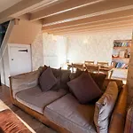 度假居 The Pheasantry