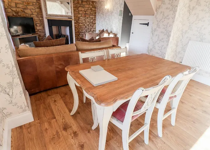 The Pheasantry בית נופש *